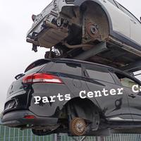 Ricambi e scocca per taglio lamiera Renault Clio