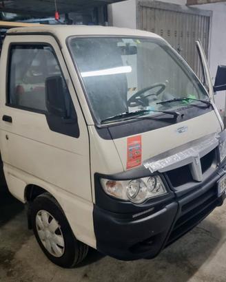 Piaggio Porter a Genova