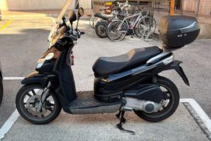 Piaggio Carnaby 200 - 2007