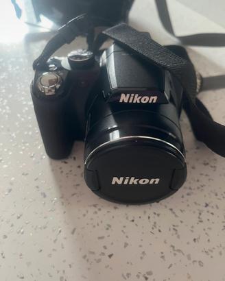Macchina fotografica nikon