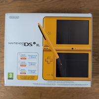 Scatola Nintendo DSi XL gialla