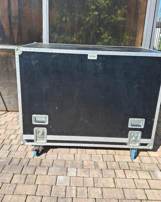 flycase falcon