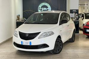 Lancia Ypsilon 1.0 Benzina /hybr 70cv My24