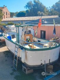 Barca da pesca professionale cv2296