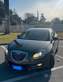 Lancia delta 1.6 diesel 2012