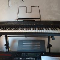 Roland E70