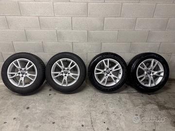 Cerchi in lega Audi 17 pollici + gomme invernali