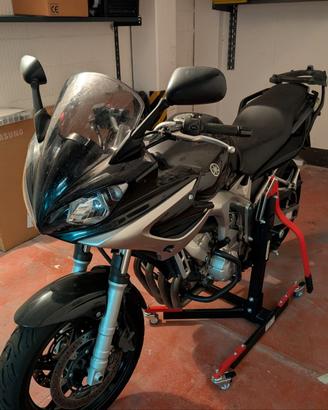 Yamaha FZ6 Fazer (2005)