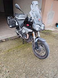 Moto Guzzi Stelvio 1200