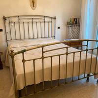 Letto matrimoniale primi 900.