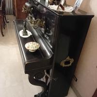 Pianoforte Hamler di 100 anni