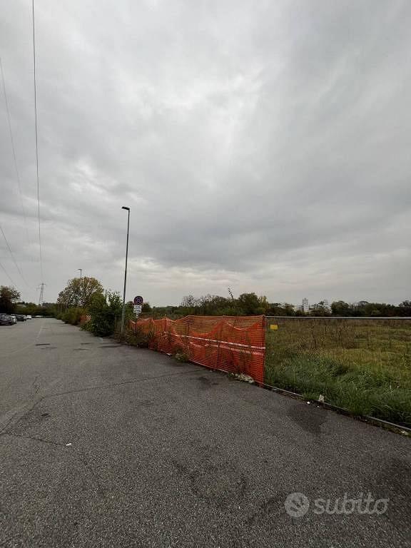 Immobile in asta di 5912 m² a San Maurizio Canaves - Vista 3