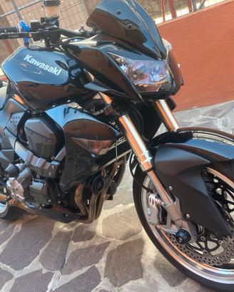 Kawasaki Z1000 full optional