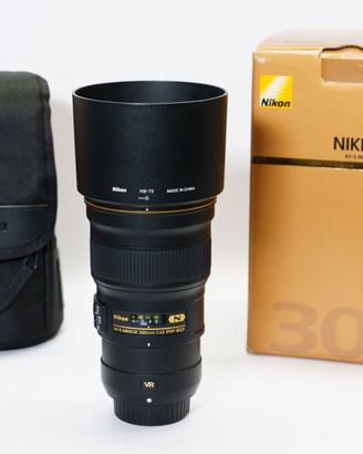 Nikon AF-S 300mm f/4 E PF ED VR pari al nuovo