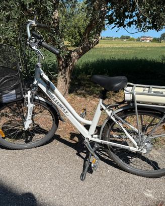 Bicicletta elettrica donna