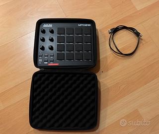 Akai MPD-218