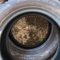4 Gomme 215 60 16 Pirelli