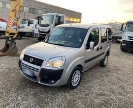 Fiat doblo 5 posti (24)