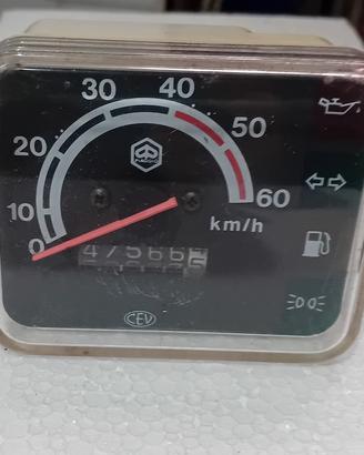 contakilometri per ape 50.