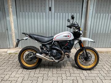 Ducati Scrambler desert sled white mirage