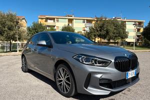 BMW 118D M SPORT F40