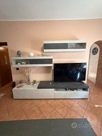 Mobile Sala completa come da foto,. 