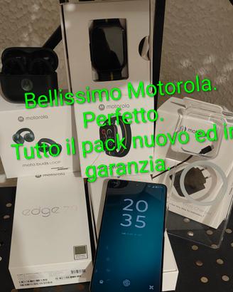 Motorola Edge 70 perfetto compreso di 