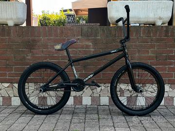 Bmx Assemblata Professionale