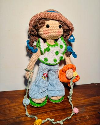 Bambola crochet fatta a mano🌸
