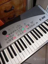Roland E60 + cusrodua + CF con styles