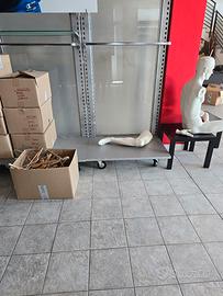 arredamento negozio
