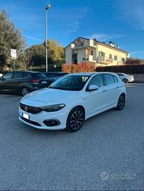 Fiat Tipo 1.6 Mjet Lounge