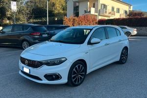 Fiat Tipo 1.6 Mjet Lounge