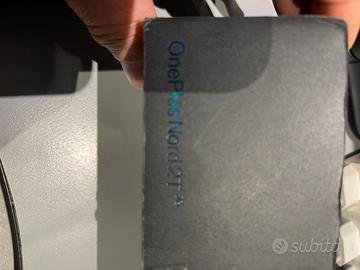 Smartphone one plus nord 2T 5G