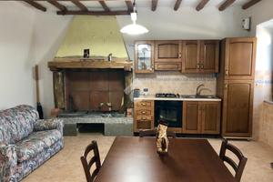 CASA INDIPENDENTE A MONTEFIASCONE