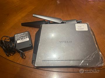 Modem Router   Netgear Nighthawk modello D7000.