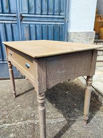 Antico vecchio tavolino arredi per trulli e dimora