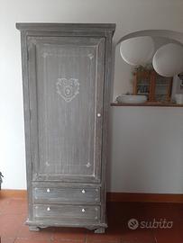 Armadio delizioso per impreziosire l'arredamento