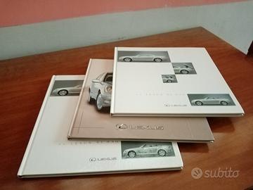 Depliant di Lexus e marchi prestigiosi