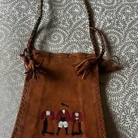 Pochette di vera pelle