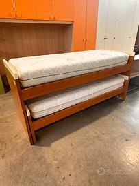Letto singolo con secondo a scomparsa