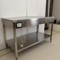 Tavolo da lavoro in acciaio inox