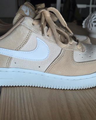 Nike Air Force 1 '07 