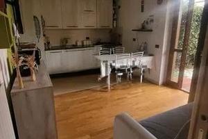 Bonate sopra con box e giardino privato