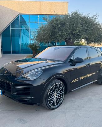 Porsche Cayenne Coupe 4.0 Turbo S SUPER T-Stock