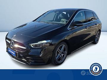 Mercedes-Benz Classe B 180d Automatic AMG Lin...