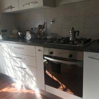 Cucina grande bianca