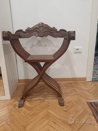 trono