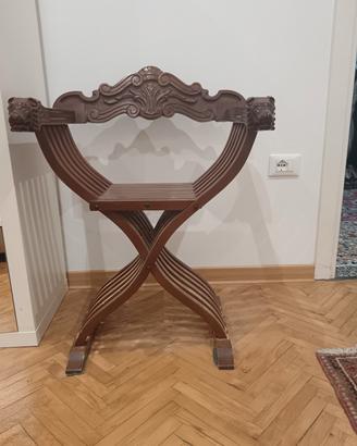trono