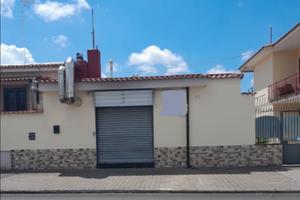 Negozio a Pomigliano d'Arco